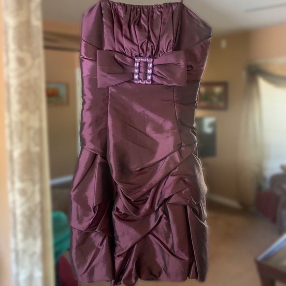 Purple formal dress - Picture 3 of 4